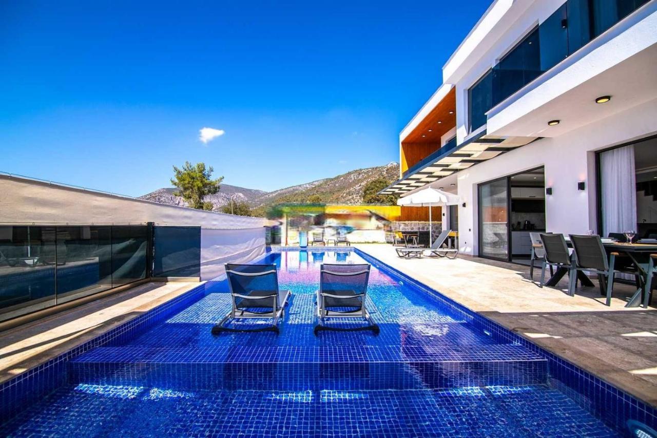 Villa Lycian-Kalkan 3 Bedroom-2 Jakuzzies-Sauna-Turkish Hamam-Huge Private Pool And Lovely Garden Kaş Exterior photo